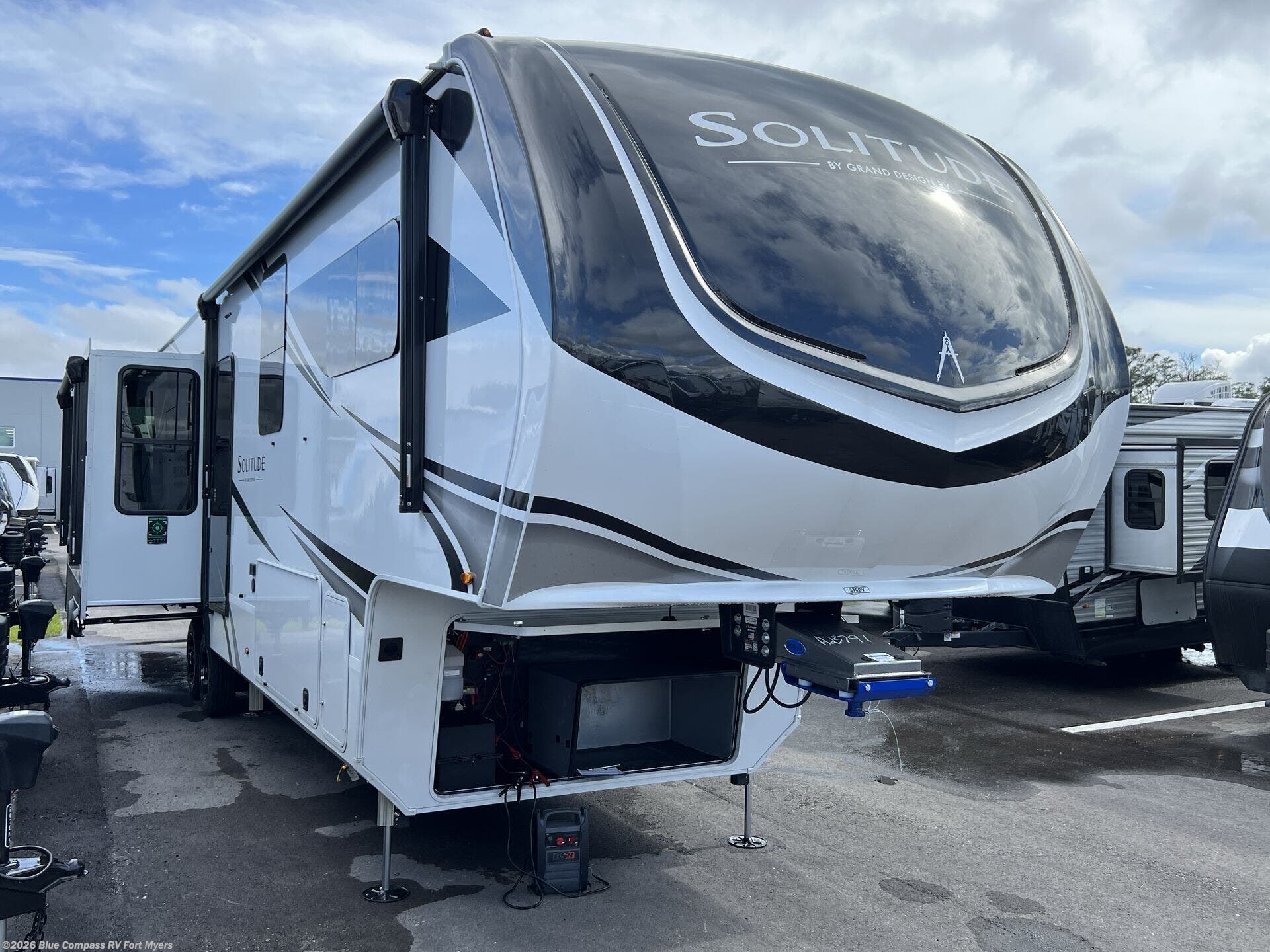 2026 Solitude 370DV by Grand Design from Blue Compass RV Fort Myers in Fort Myers, Florida