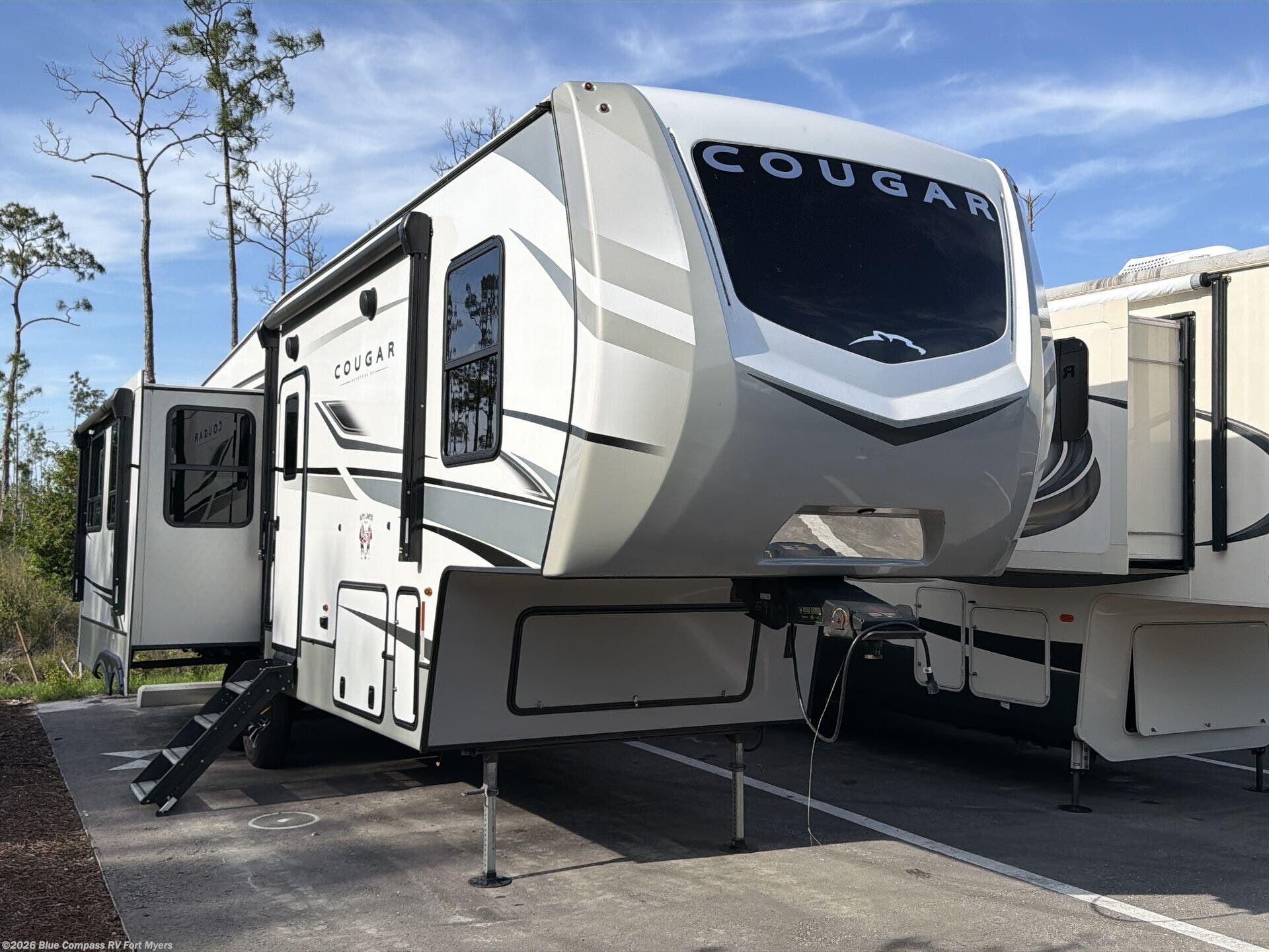 2023 Cougar 290RLS by Keystone from Blue Compass RV Fort Myers in Fort Myers, Florida