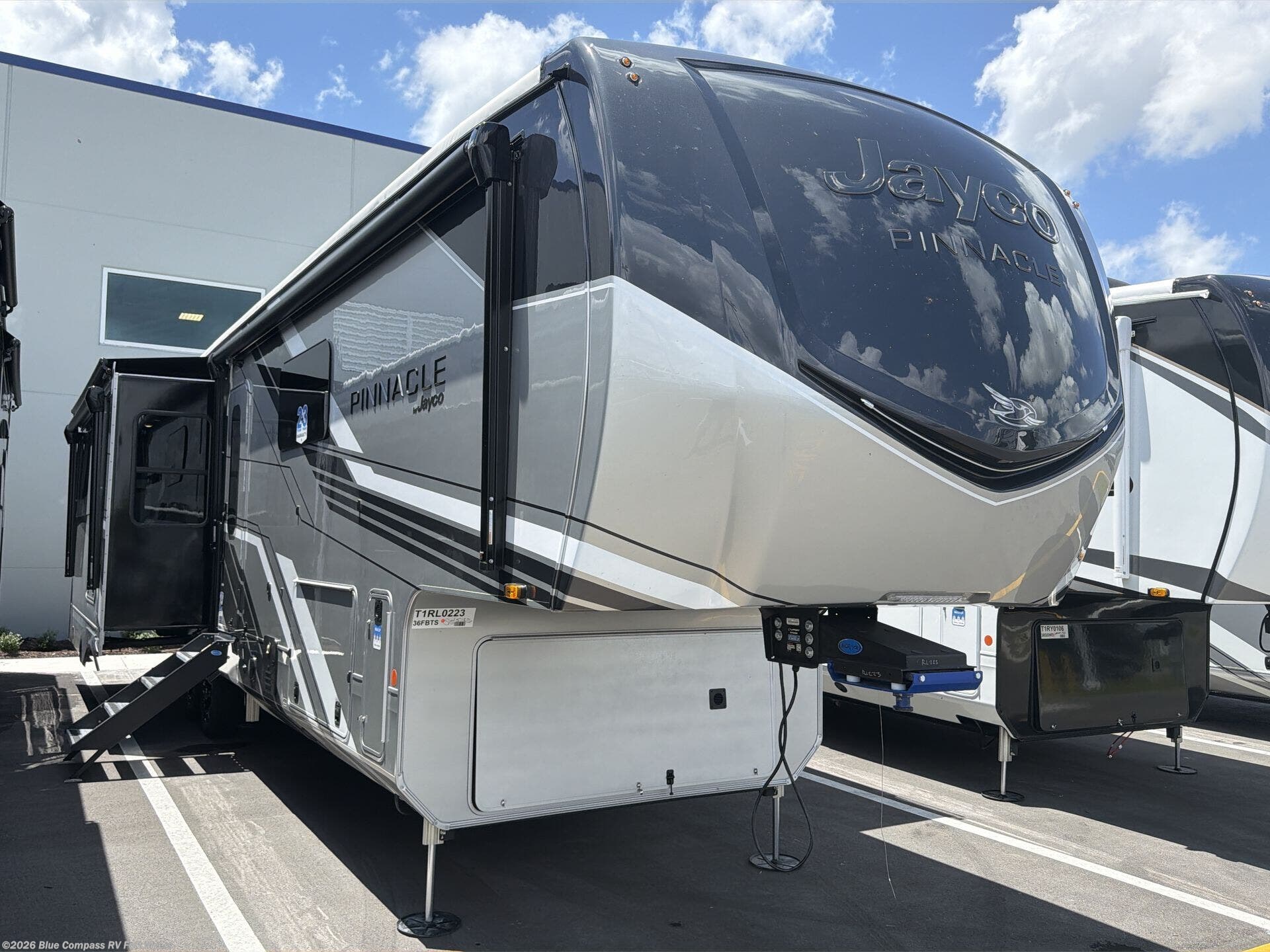 2026 Pinnacle 36FBTS by Jayco from Blue Compass RV Fort Myers in Fort Myers, Florida