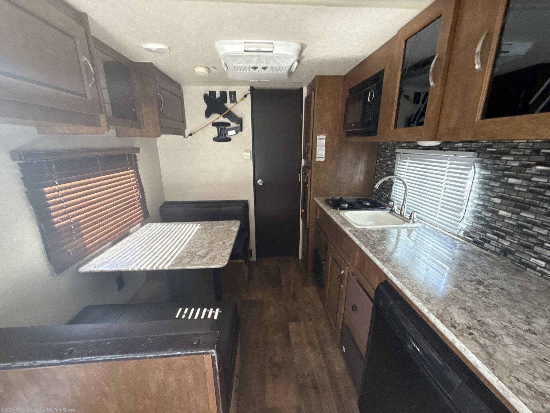 2018 Salem FSX 187RB by Forest River from Blue Compass RV Fort Myers in Fort Myers, Florida