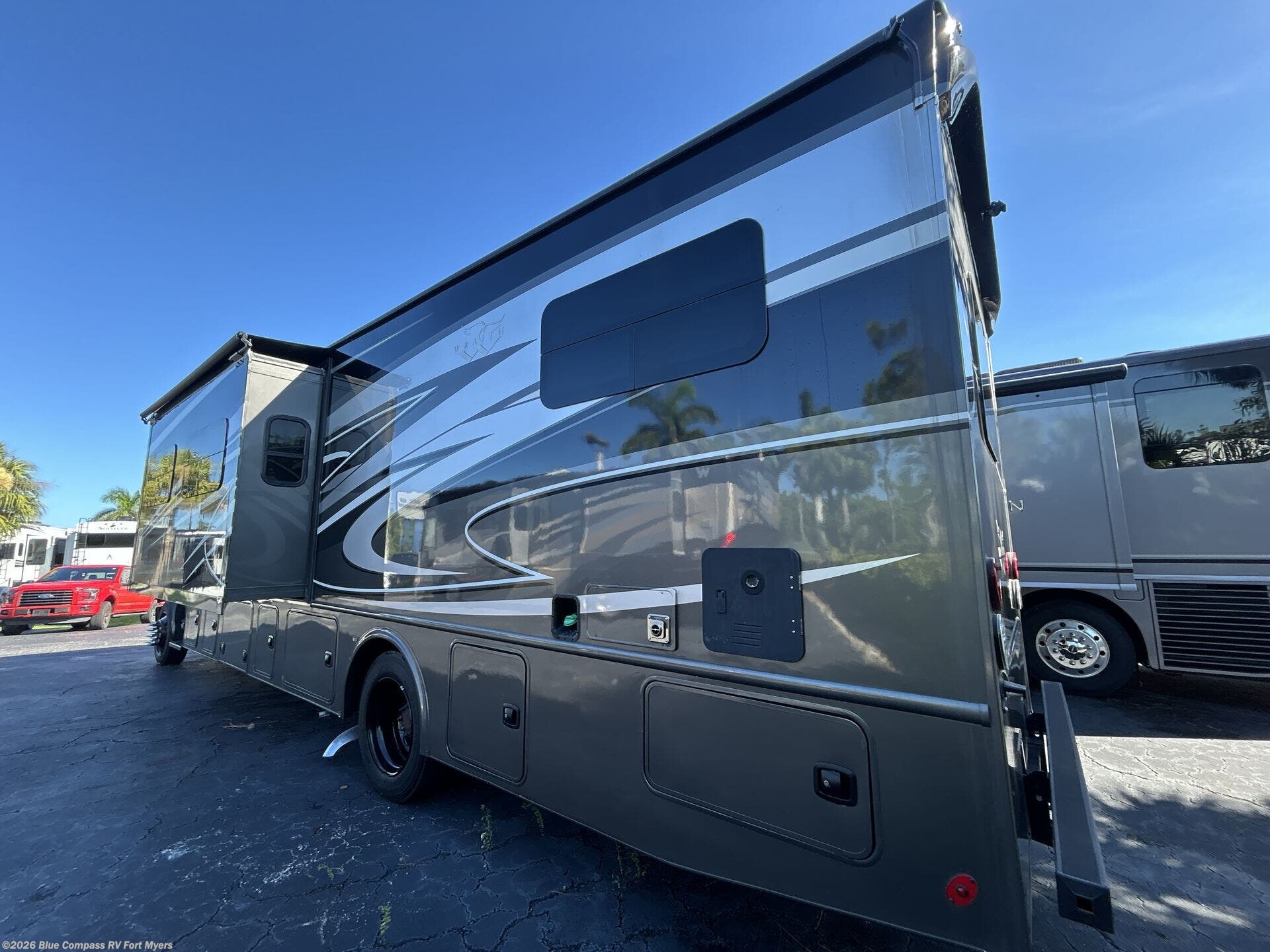 2024 Wraith 35F by Nexus from Blue Compass RV Fort Myers in Fort Myers, Florida