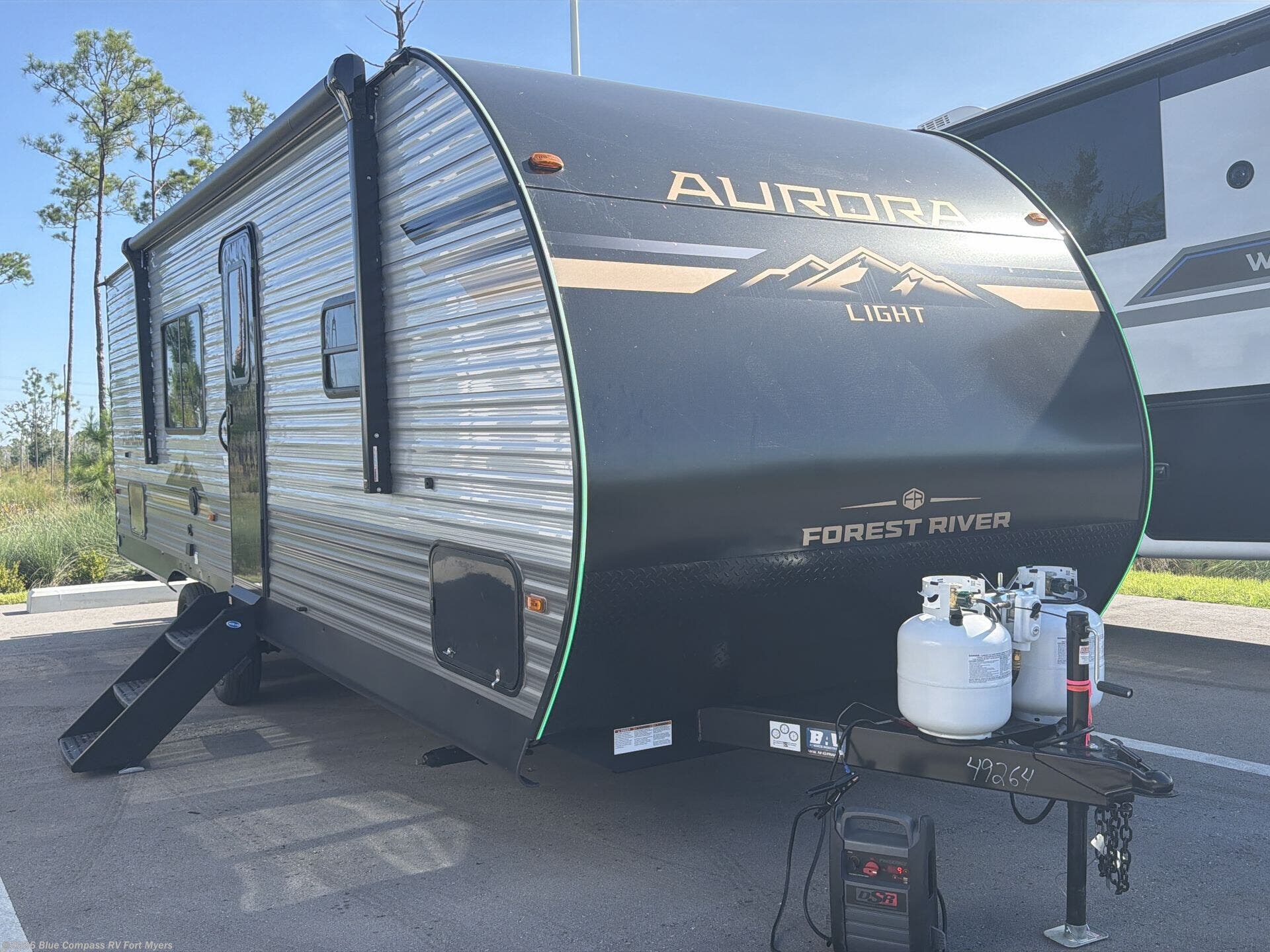2026 Aurora Light 26BH by Forest River from Blue Compass RV Fort Myers in Fort Myers, Florida