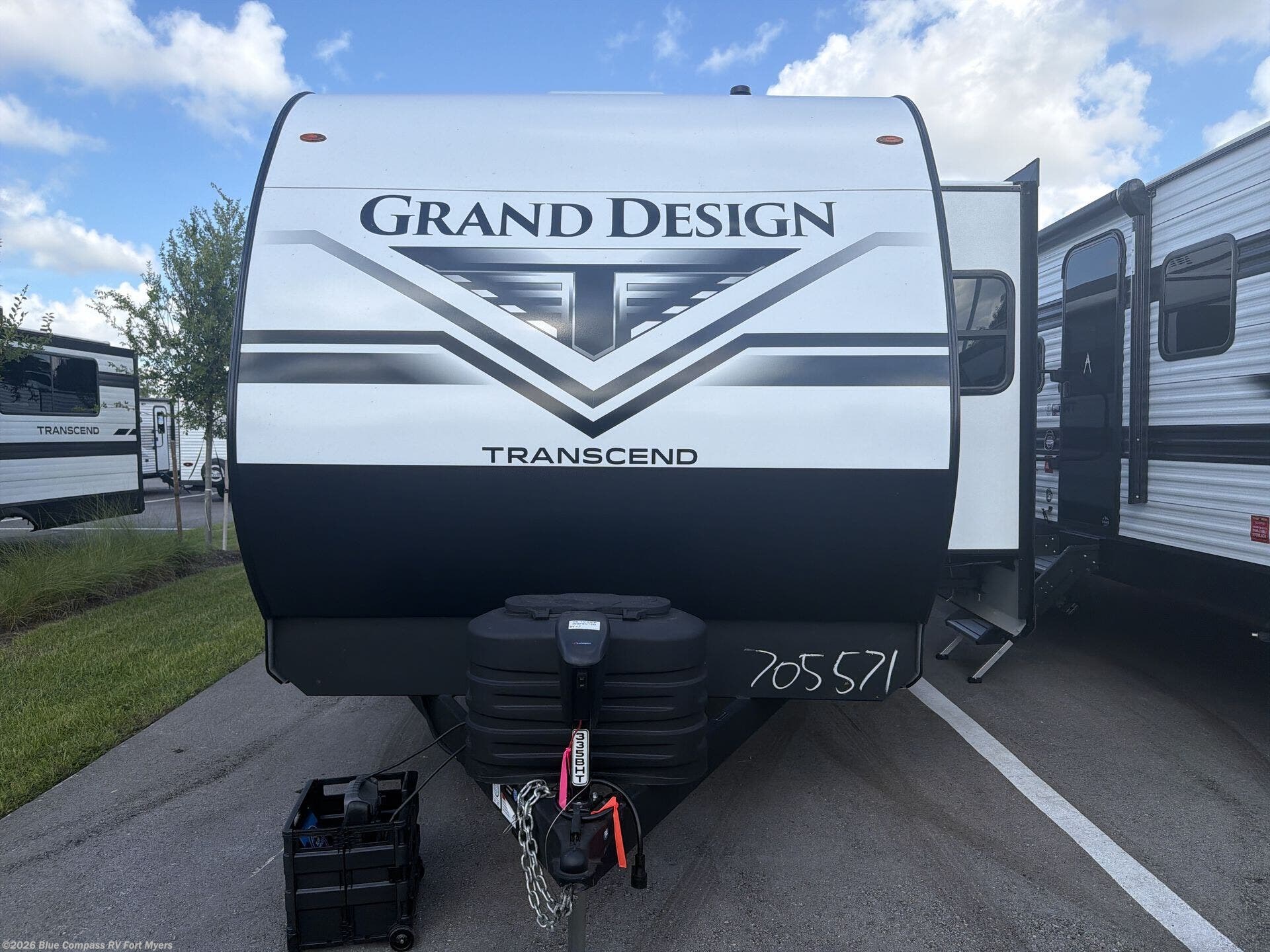 2027 Transcend 335BHT by Grand Design from Blue Compass RV Fort Myers in Fort Myers, Florida