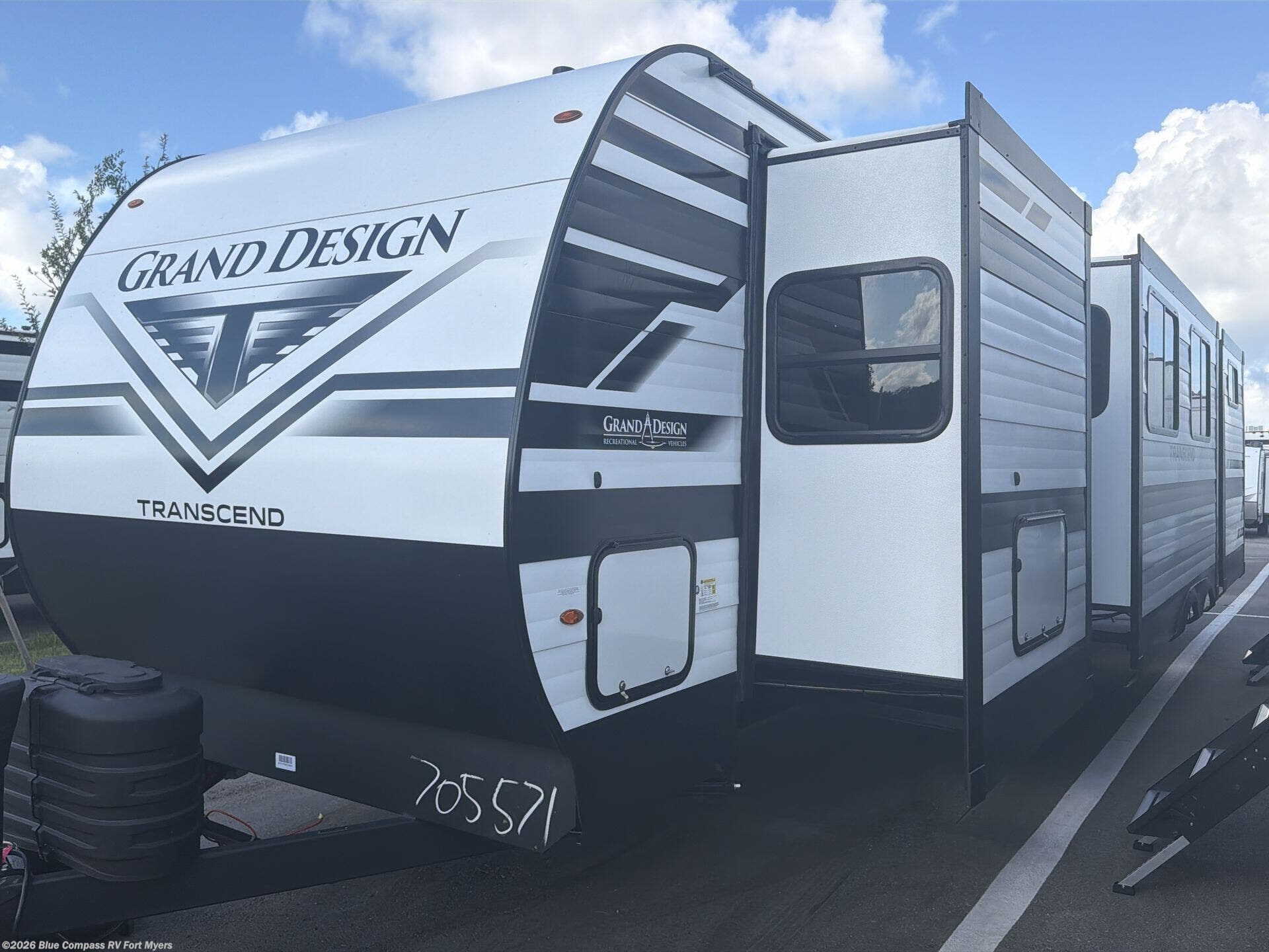 New 2027 Grand Design Transcend 335BHT available in Fort Myers, Florida