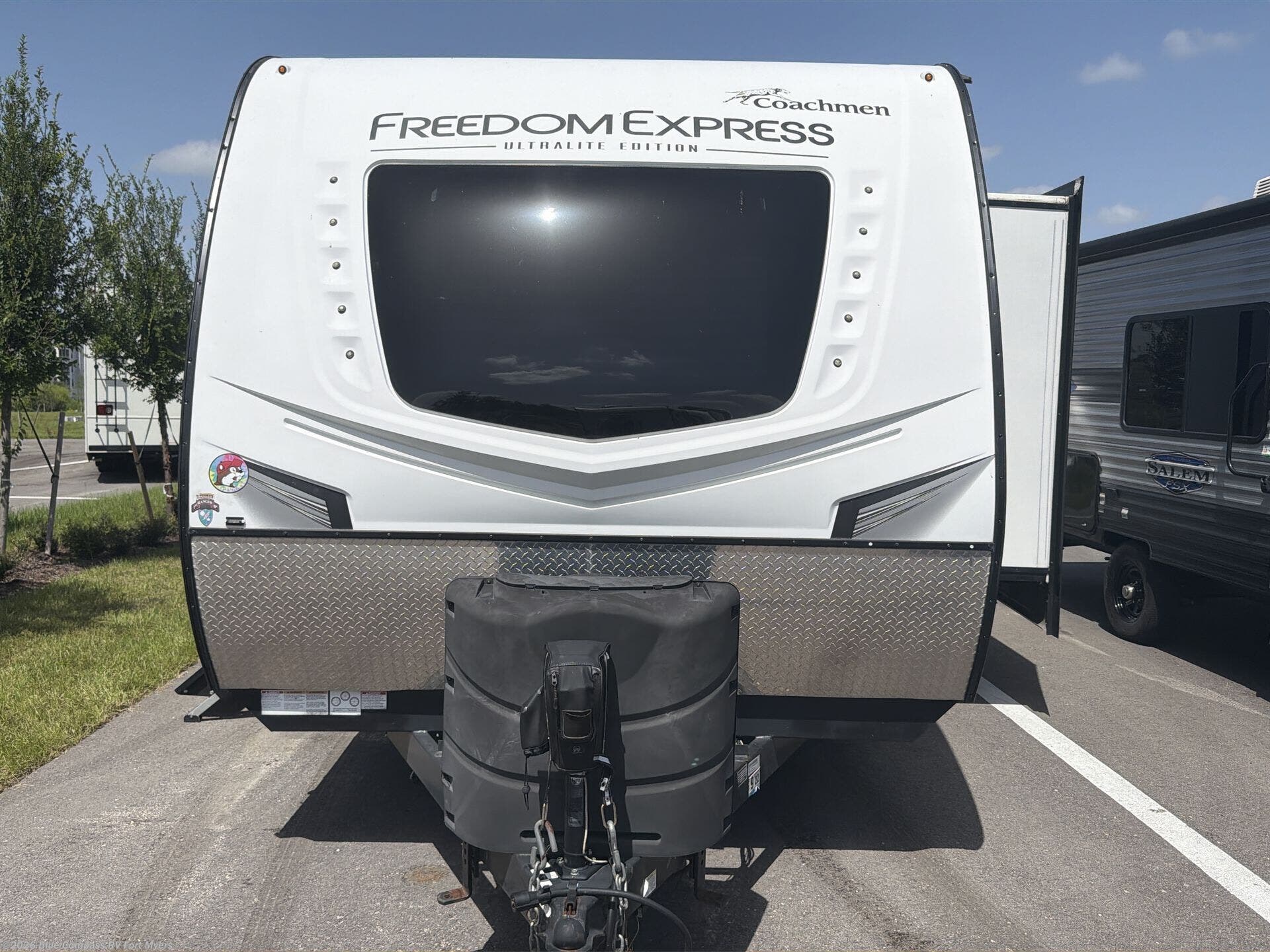 Used 2021 Coachmen Freedom Express Ultra Lite 238BHS available in Fort Myers, Florida