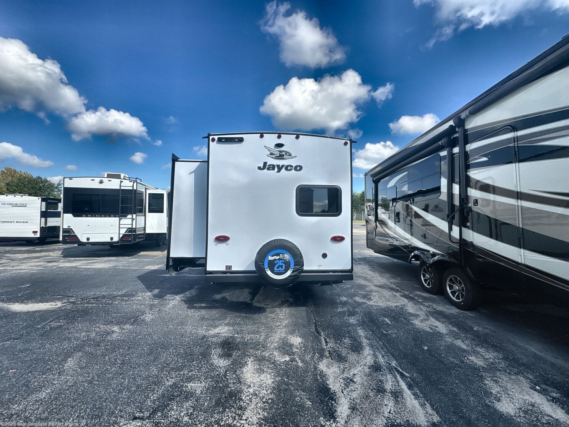 2027 Jay Flight 321BDS by Jayco from Blue Compass RV Fort Myers in Fort Myers, Florida