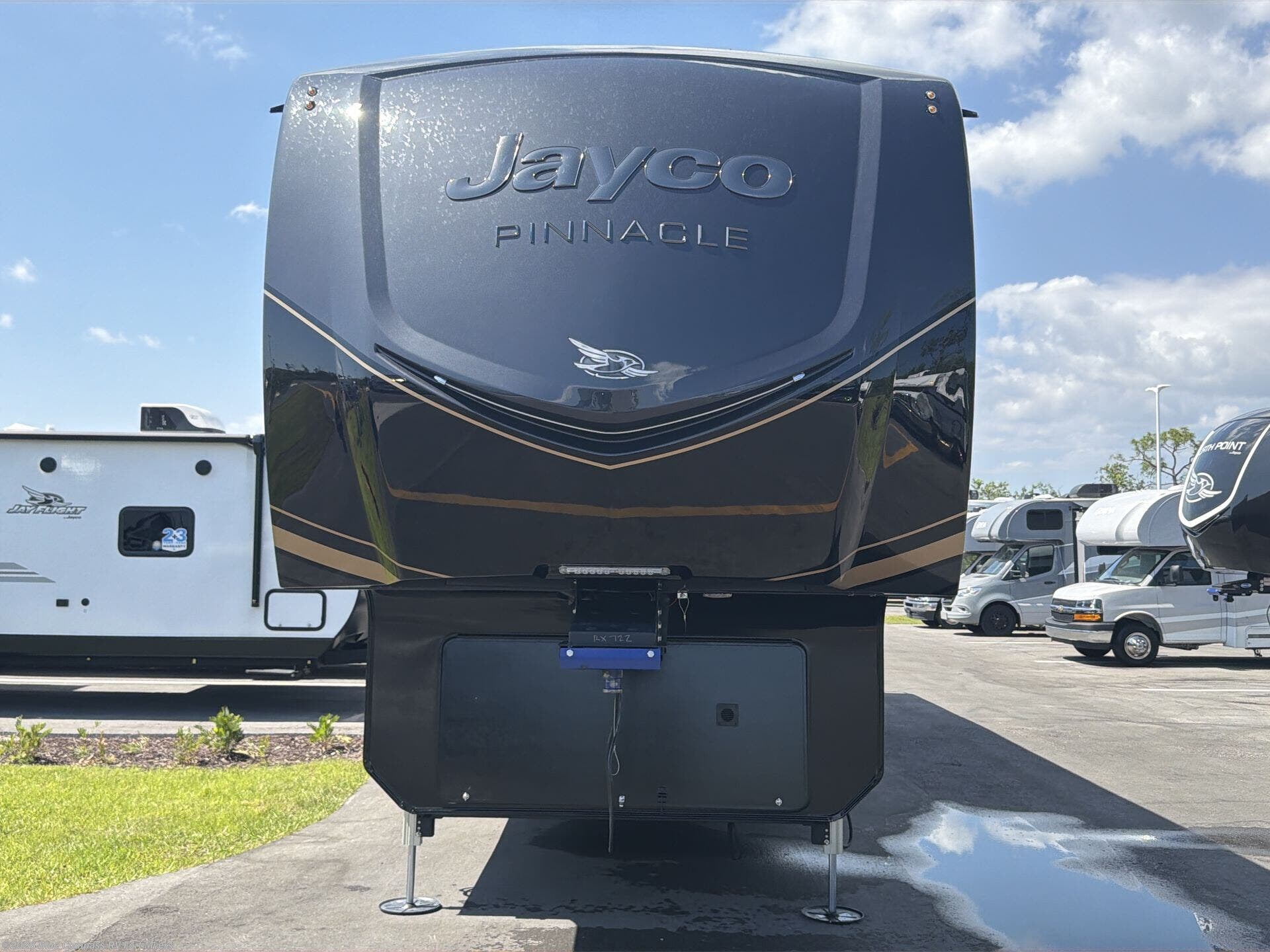 New 2026 Jayco Pinnacle 38FBRK available in Fort Myers, Florida