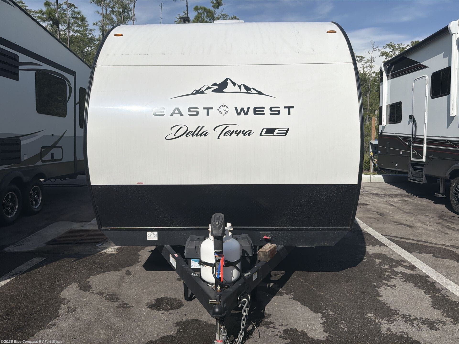 2025 Della Terra LE 160RBSLE by East to West from Blue Compass RV Fort Myers in Fort Myers, Florida