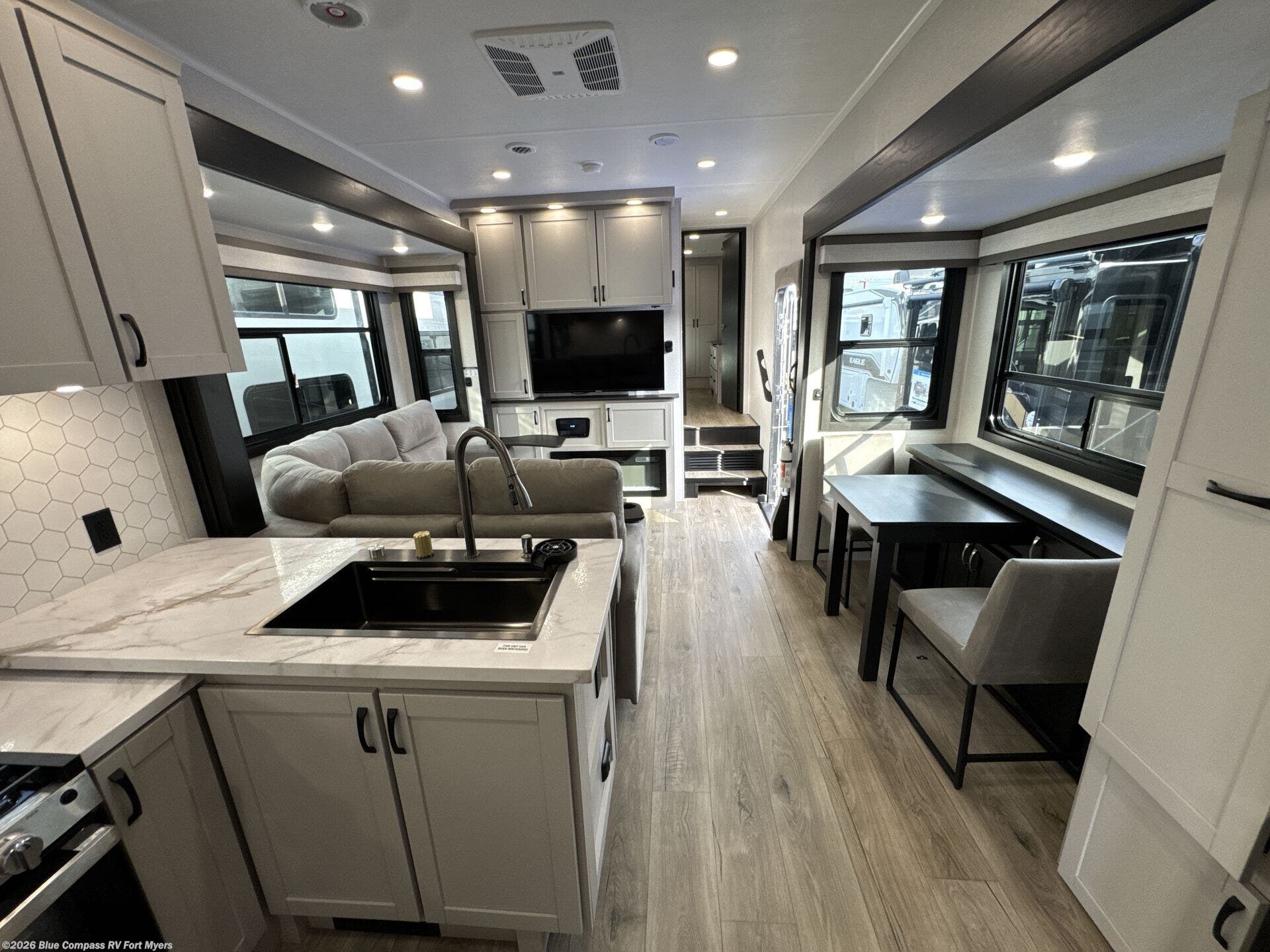 2026 Seismic 399 by Jayco from Blue Compass RV Fort Myers in Fort Myers, Florida