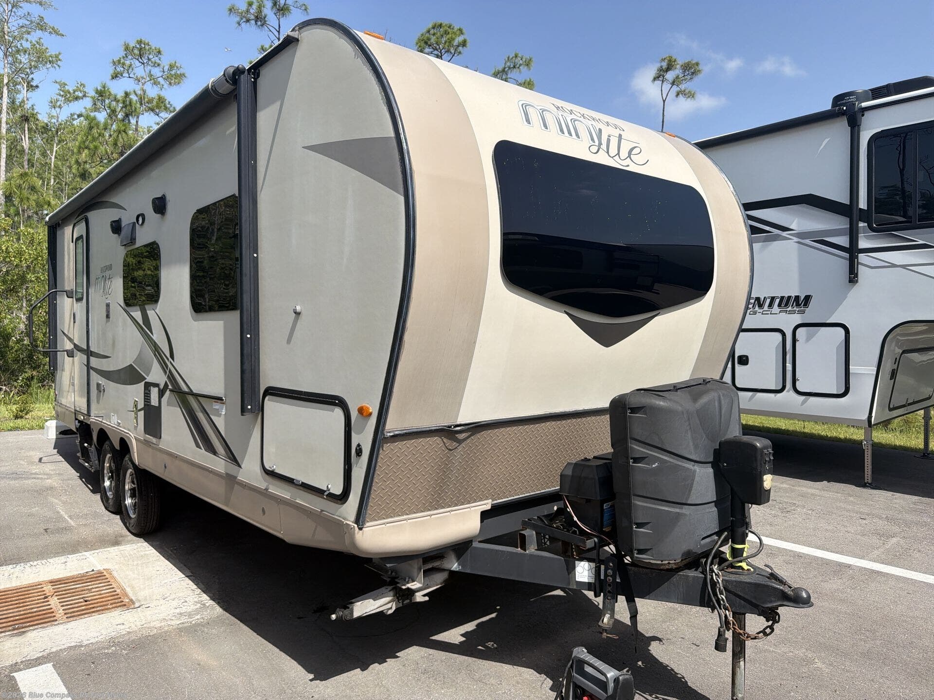 2019 Rockwood Mini Lite 2511S by Forest River from Blue Compass RV Fort Myers in Fort Myers, Florida