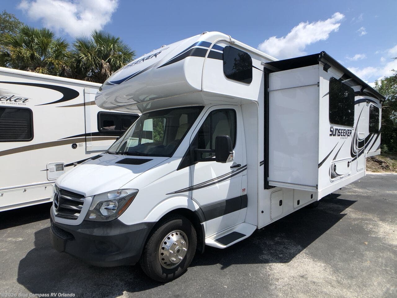 2018 Forest River Sunseeker MBS 2400 RV for Sale in Casselberry, FL