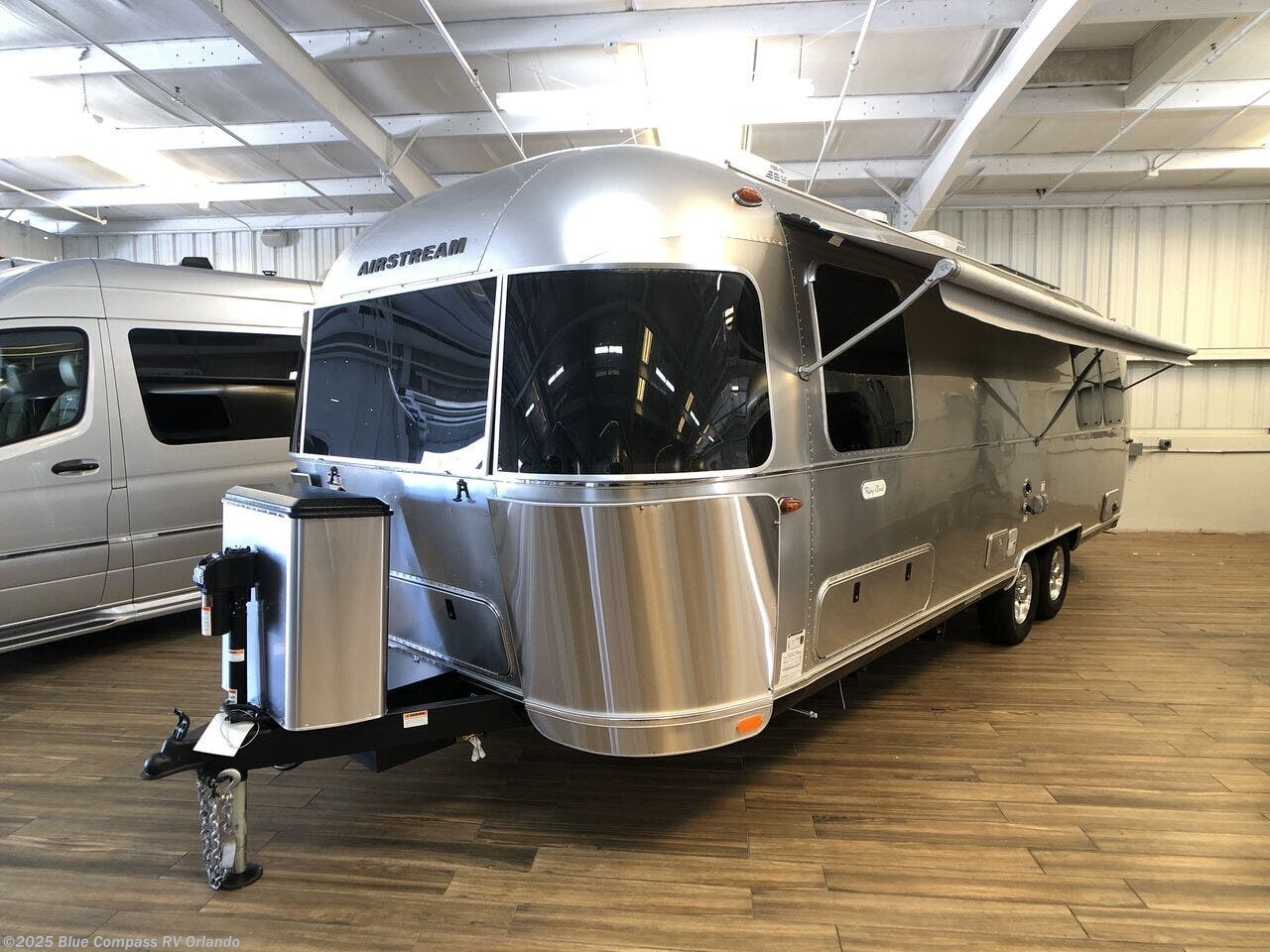 2024 Airstream Flying Cloud 27FB Twin RV for Sale in Casselberry, FL