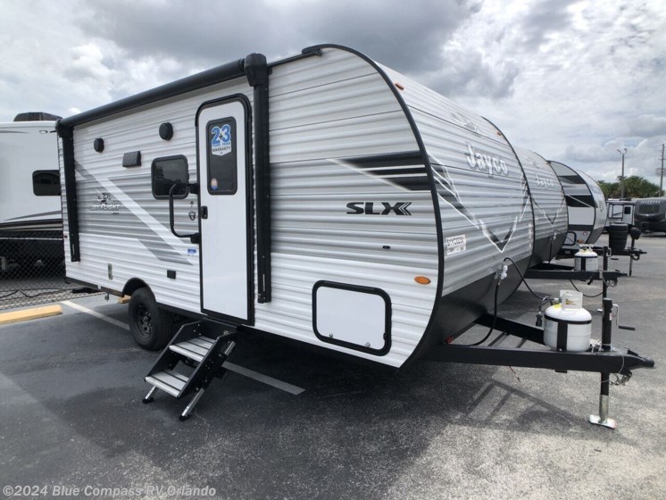 New 2025 Jayco Jay Flight SLX 175BH available in Casselberry, Florida