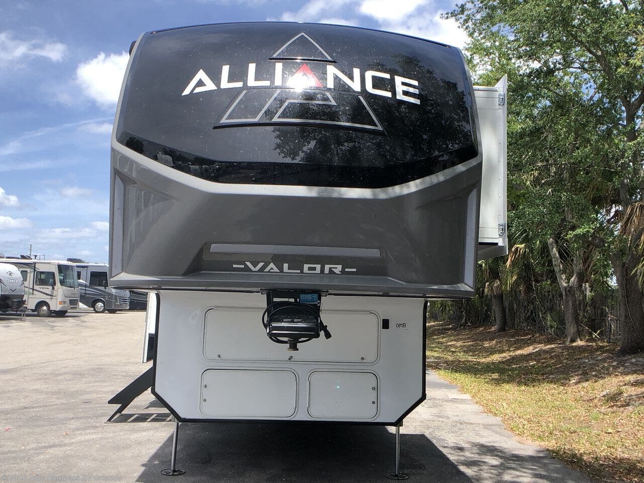 New 2025 Alliance RV Valor 44V14 available in Casselberry, Florida