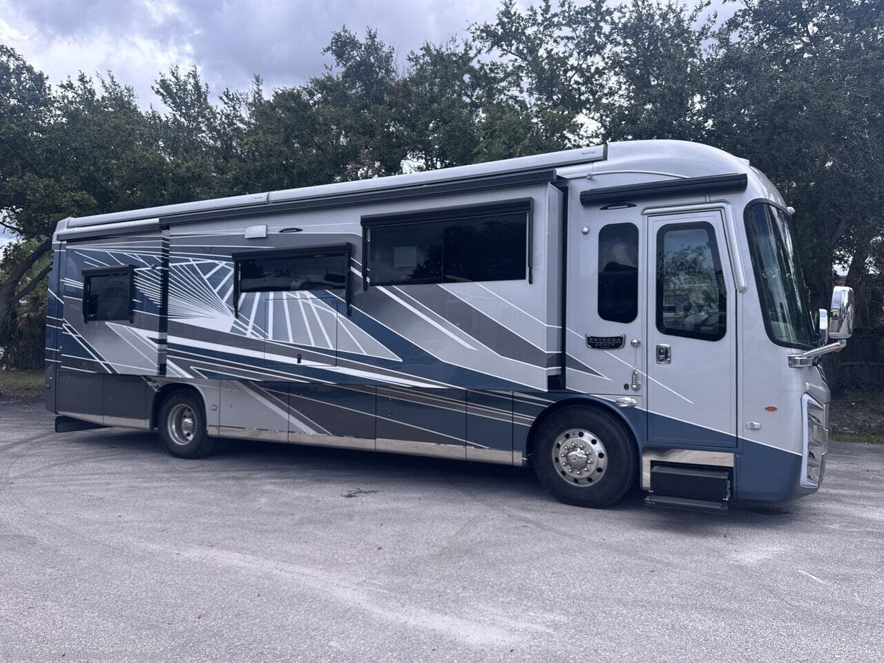 New 2026 Entegra Coach Anthem 37K available in Casselberry, Florida