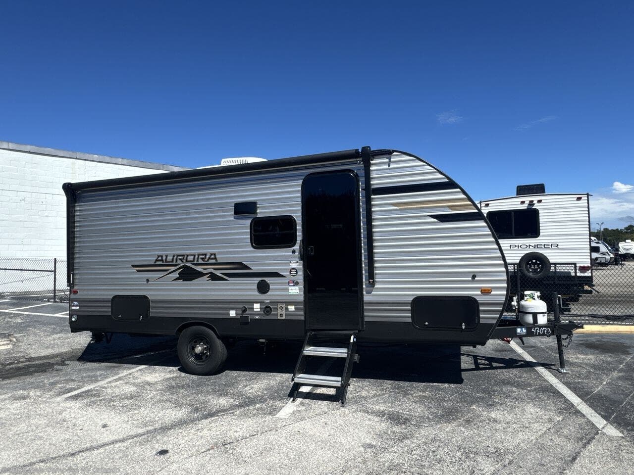 New 2026 Forest River Aurora Light 18BHSX available in Casselberry, Florida