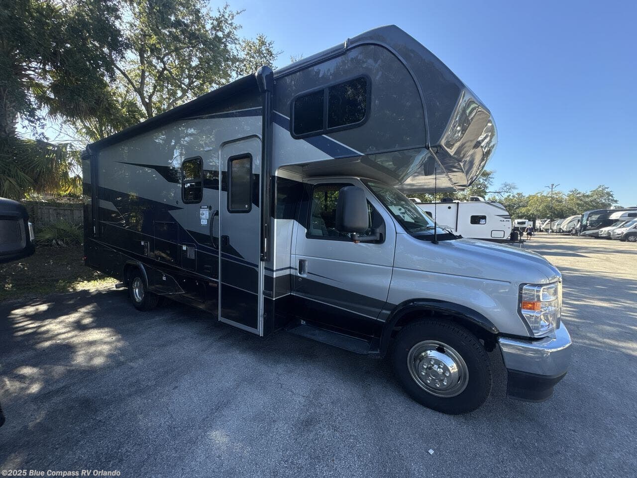 New 2026 Forest River Sunseeker Classic 2440DS available in Casselberry, Florida