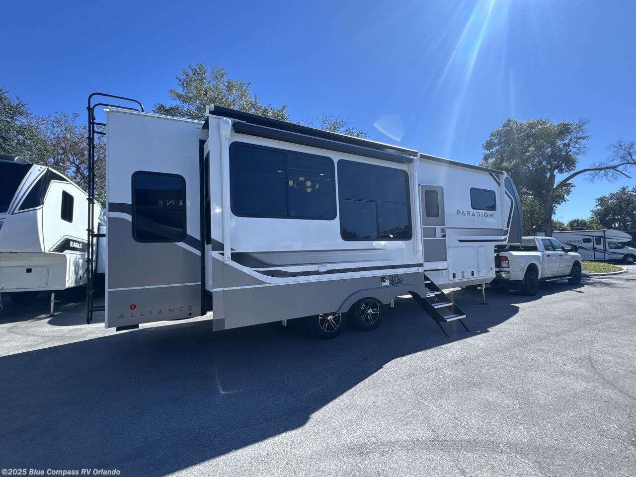 2026 Paradigm 310RL by Alliance RV from Blue Compass RV Orlando in Casselberry, Florida