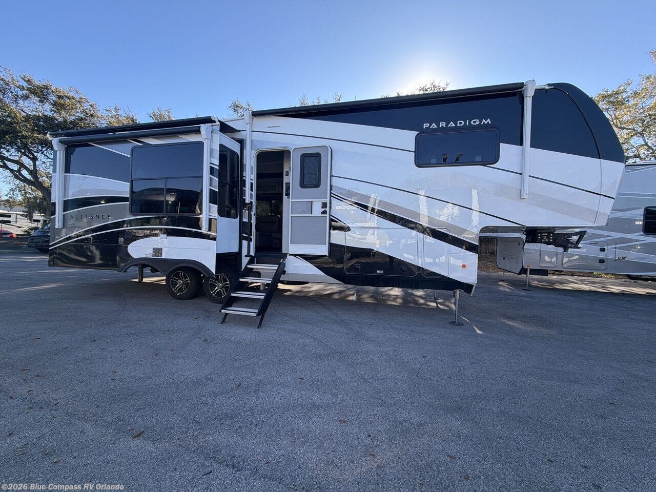 New 2026 Alliance RV Paradigm 312RK available in Casselberry, Florida