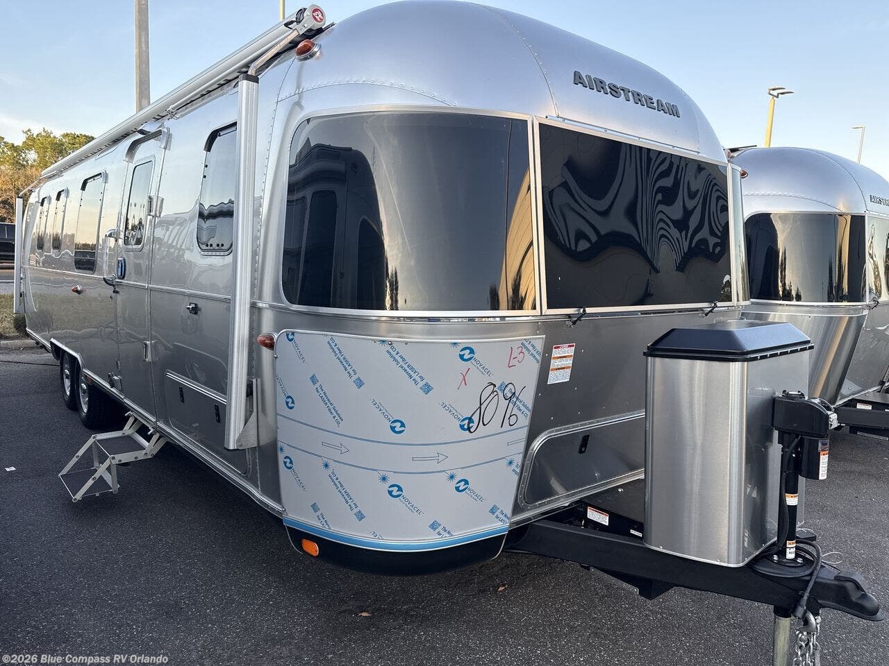 New 2026 Airstream Classic 33FB Twin available in Casselberry, Florida