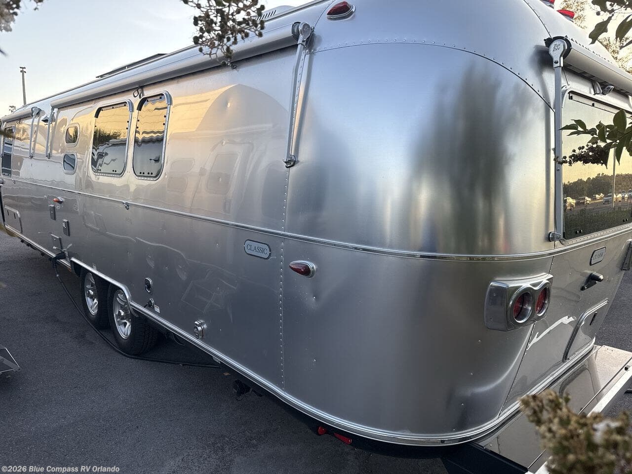 2026 Classic 33FB Twin by Airstream from Blue Compass RV Orlando in Casselberry, Florida