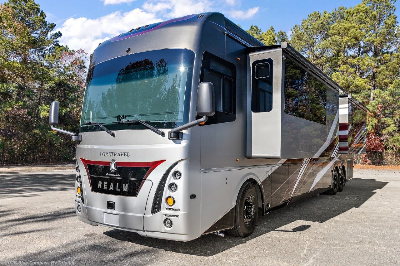 New 2026 Foretravel Realm Presidential Series  LV2 available in Casselberry, Florida