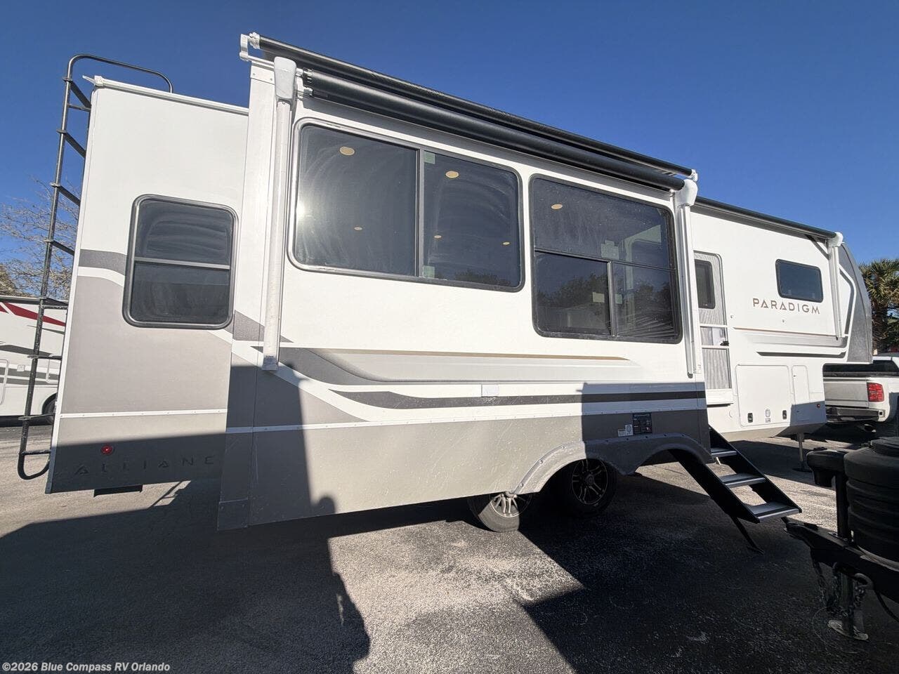 2026 Paradigm 310RL by Alliance RV from Blue Compass RV Orlando in Casselberry, Florida