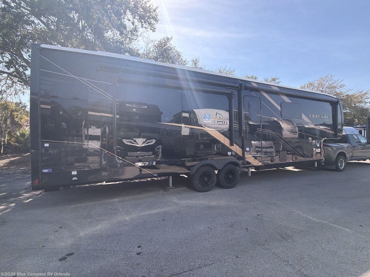 2026 Pinnacle 36FBTS by Jayco from Blue Compass RV Orlando in Casselberry, Florida