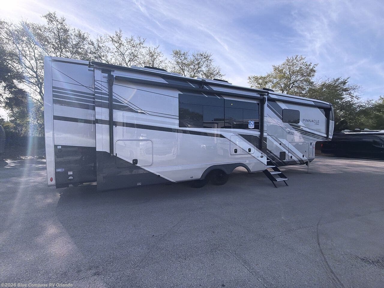 2026 Pinnacle 38FBRK by Jayco from Blue Compass RV Orlando in Casselberry, Florida