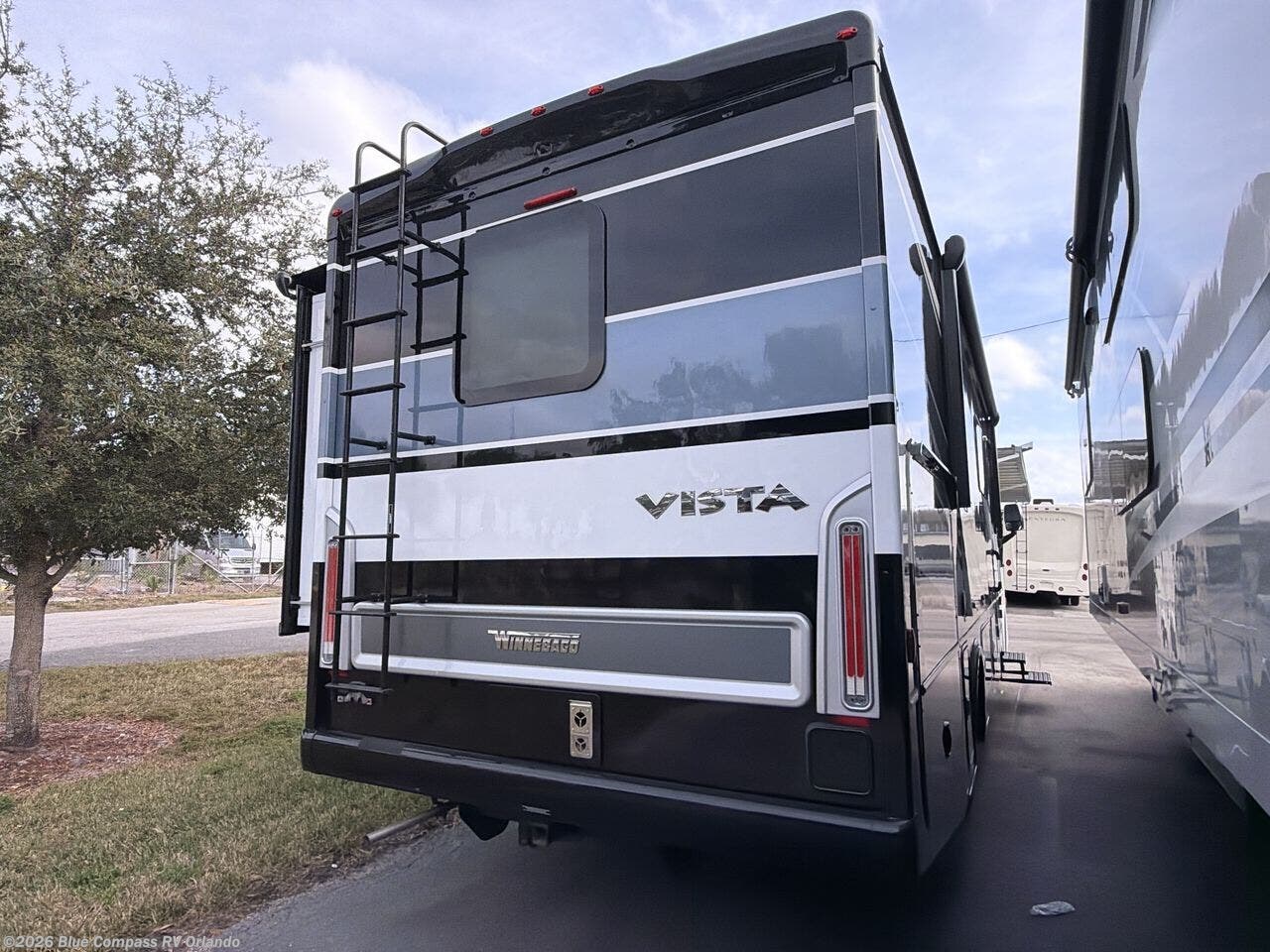 2024 Vista 29V by Winnebago from Blue Compass RV Orlando in Casselberry, Florida