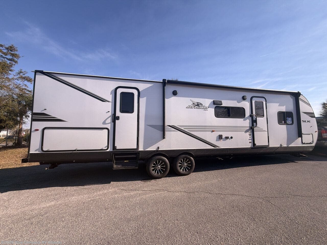 2026 Jay Flight SLX 321BDS by Jayco from Blue Compass RV Orlando in Casselberry, Florida