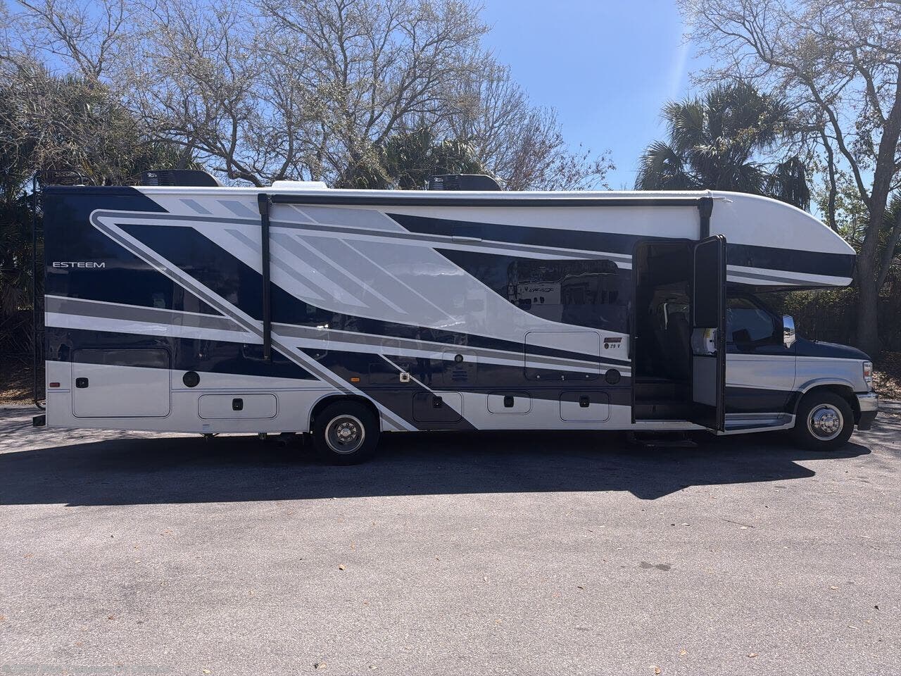 New 2026 Entegra Coach Esteem 29V available in Casselberry, Florida