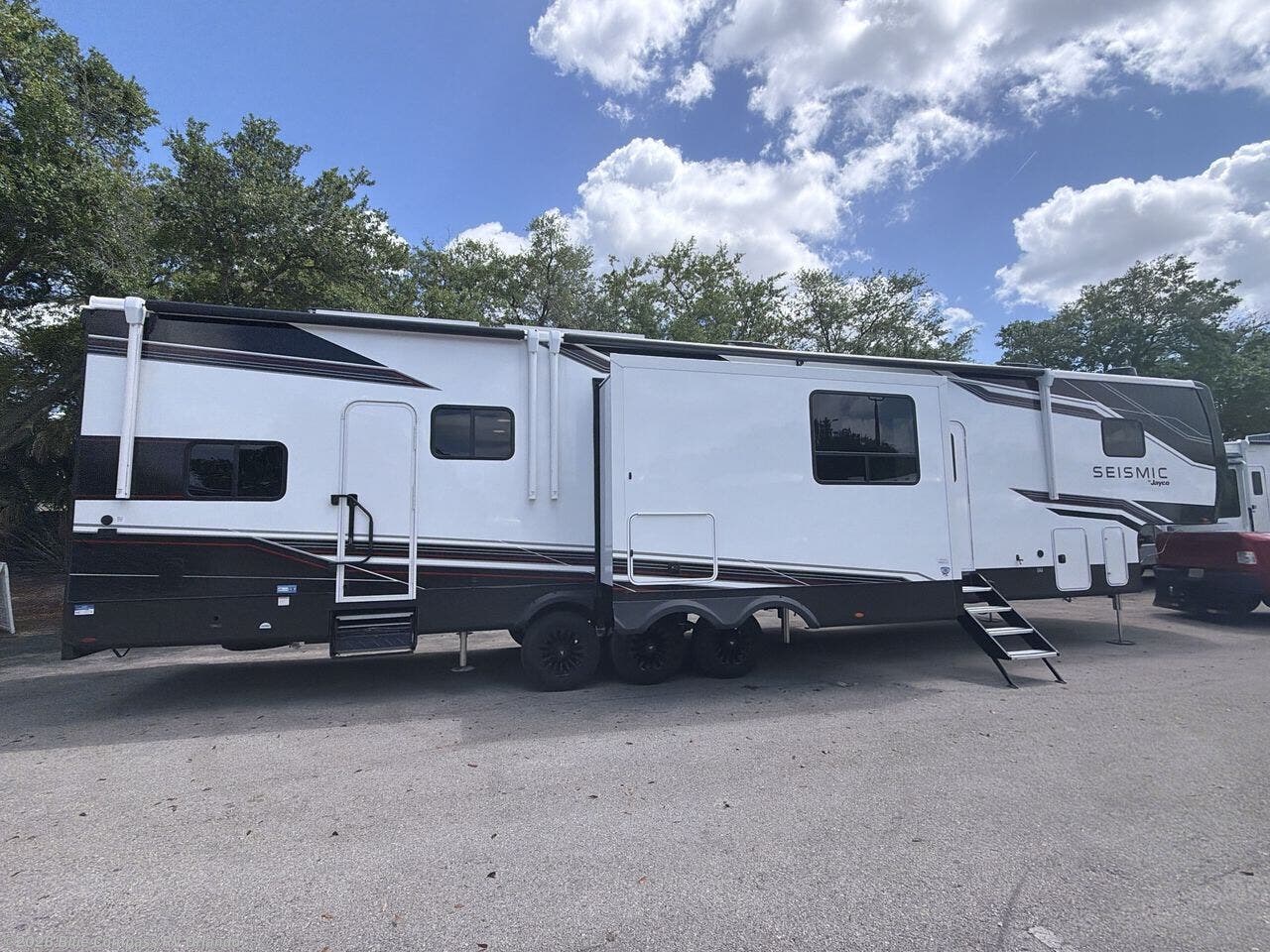 2026 Seismic 399 by Jayco from Blue Compass RV Orlando in Casselberry, Florida
