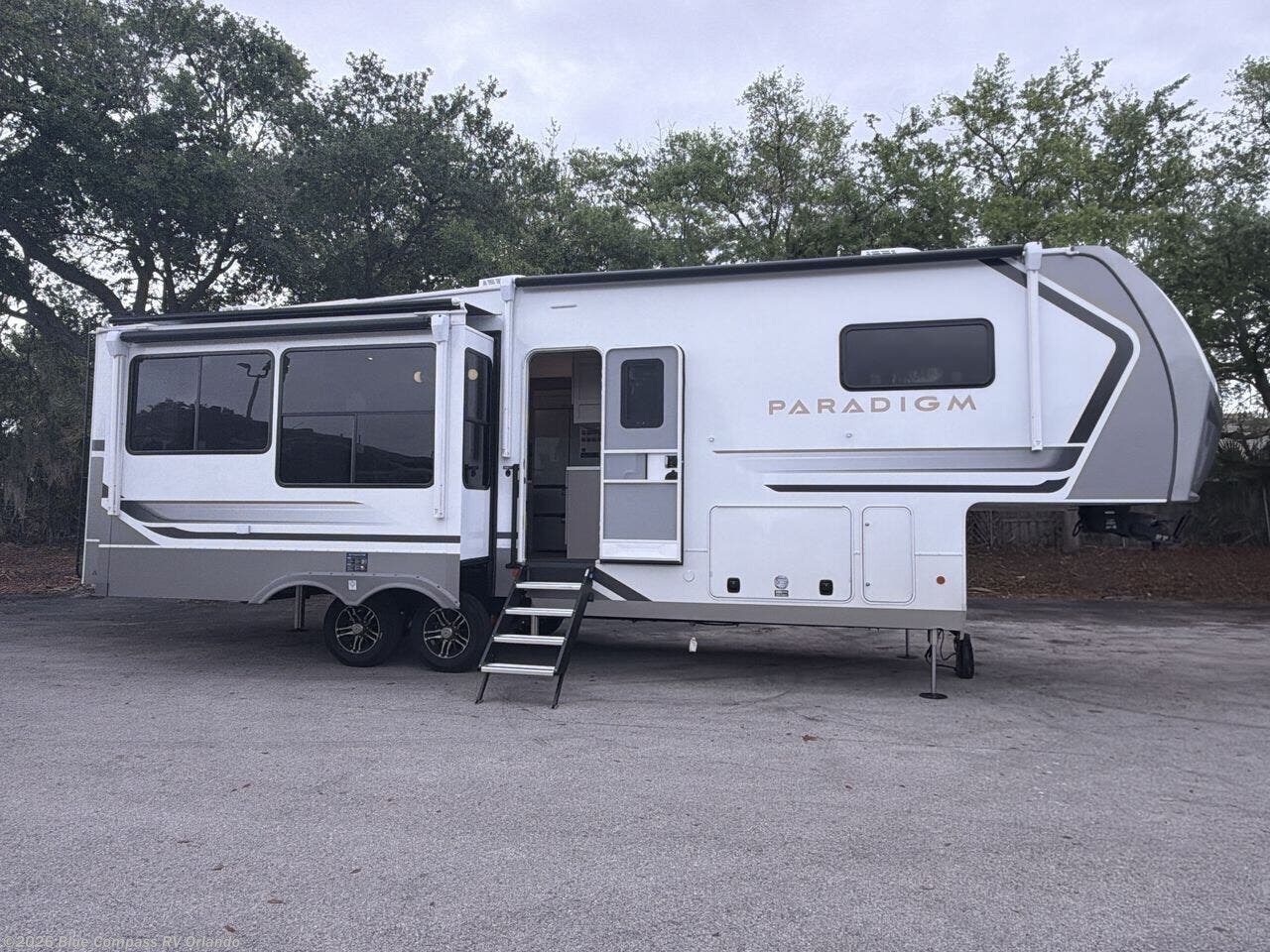 New 2026 Alliance RV Paradigm 310RL available in Casselberry, Florida