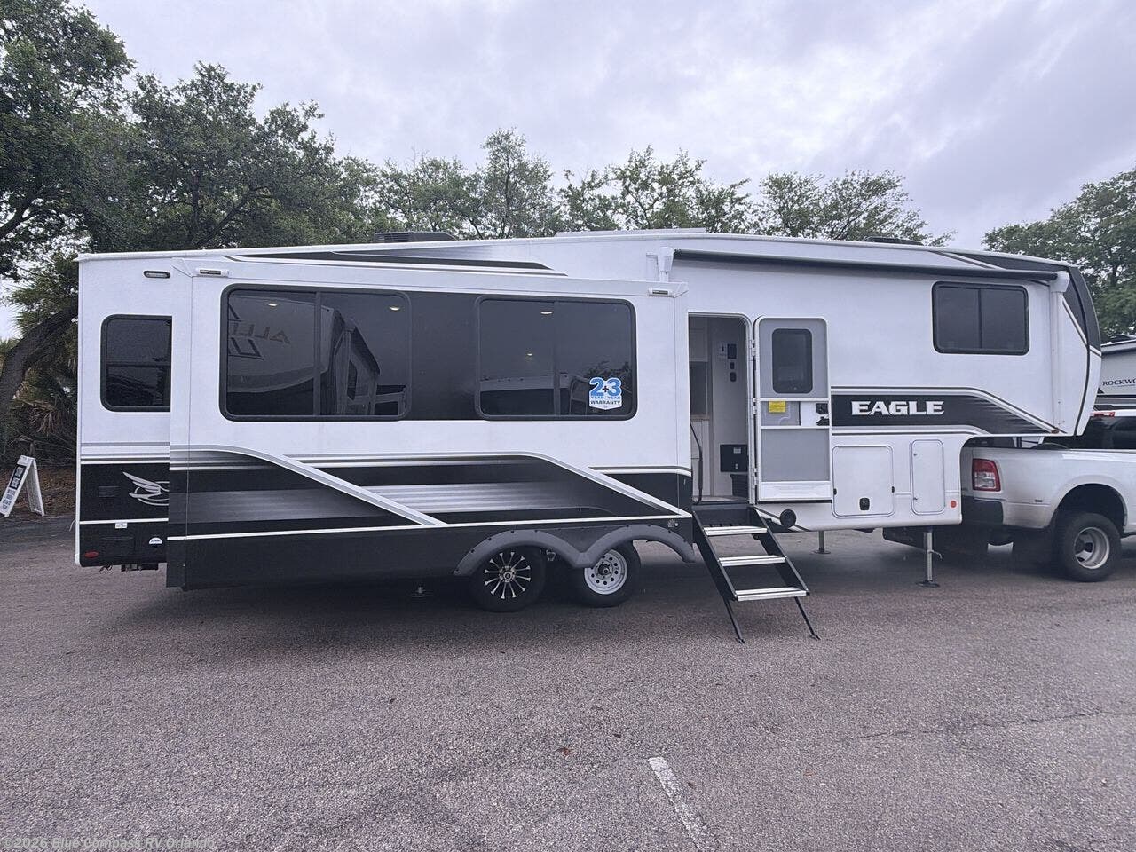 2026 Eagle HT 29RLC by Jayco from Blue Compass RV Orlando in Casselberry, Florida