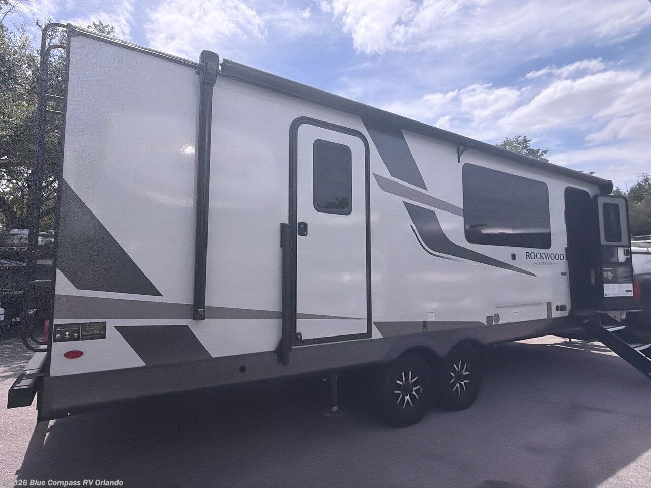 2026 Rockwood Ultra Lite 2619FK by Forest River from Blue Compass RV Orlando in Casselberry, Florida