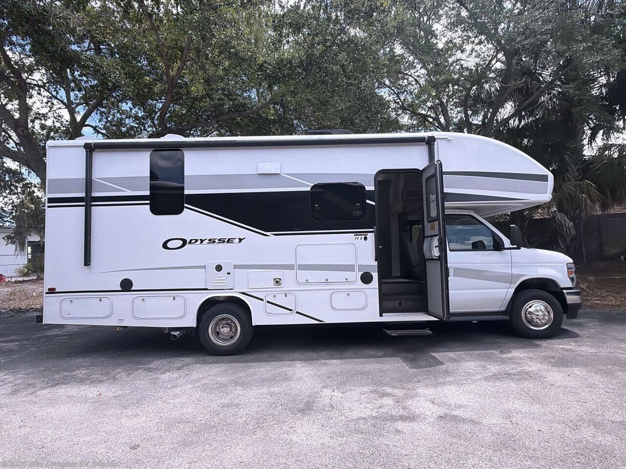 New 2026 Entegra Coach Odyssey 24B available in Casselberry, Florida