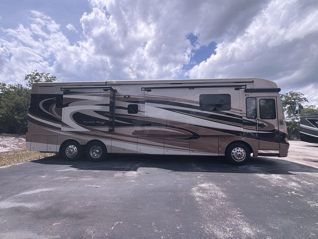Used 2016 Newmar Dutch Star 4018 available in Casselberry, Florida