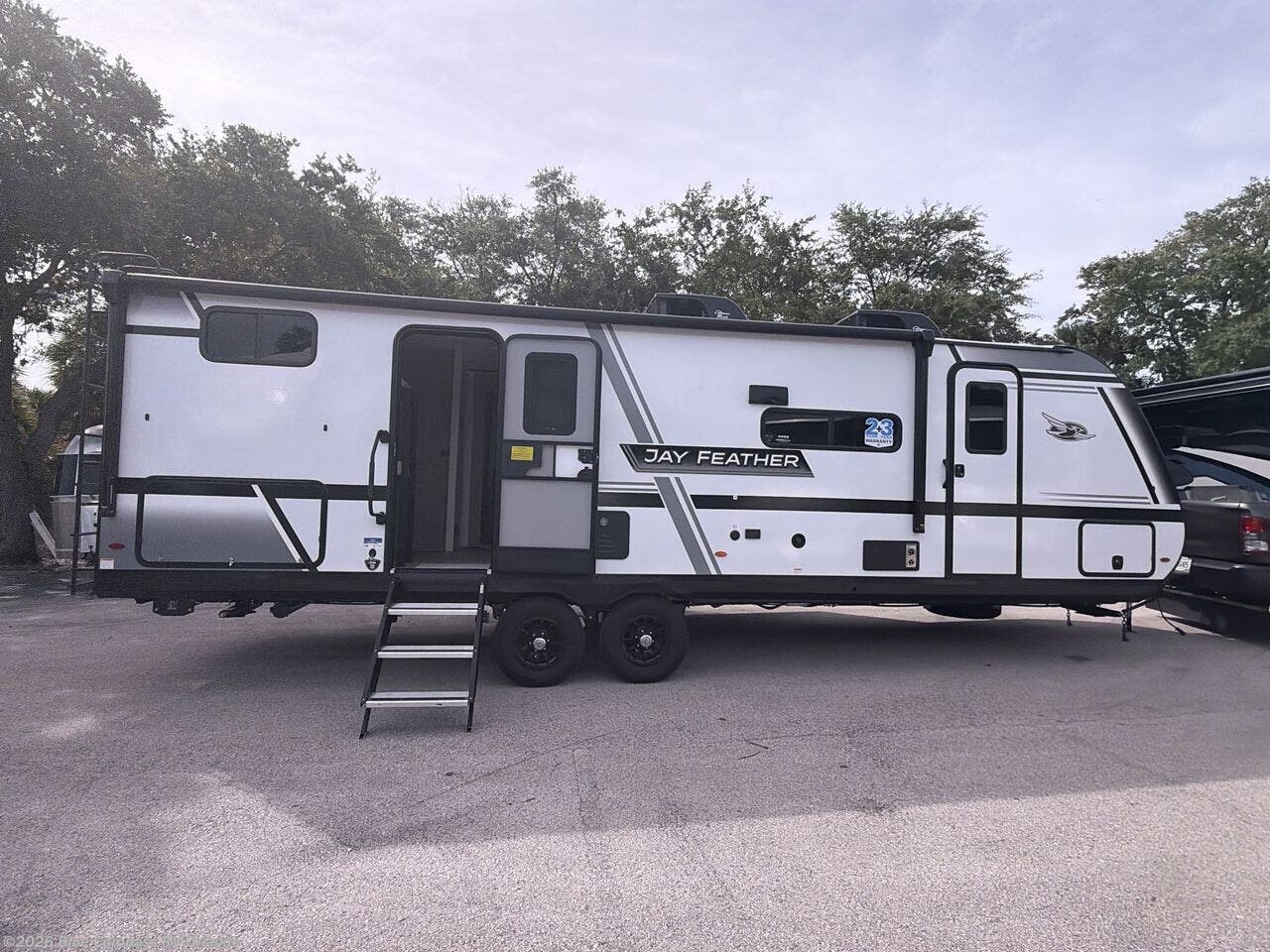 2027 Jay Feather 27BH by Jayco from Blue Compass RV Orlando in Casselberry, Florida