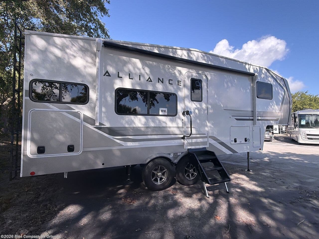 2027 Avenue All-Access 23ML by Alliance RV from Blue Compass RV Orlando in Casselberry, Florida
