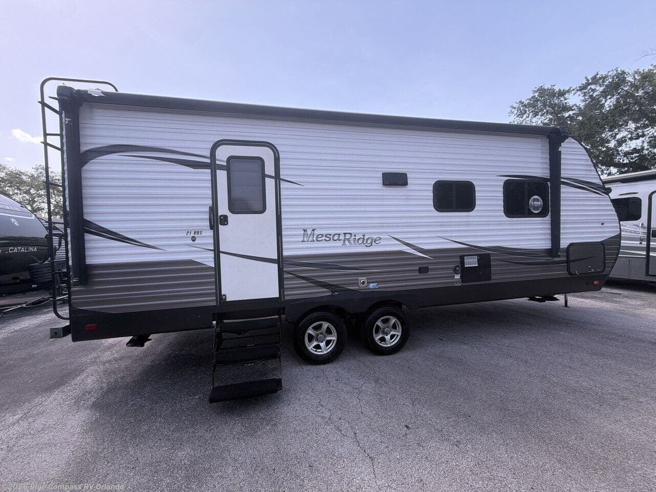 2019 Mesa Ridge Conventional MR21RBS by Highland Ridge from Blue Compass RV Orlando in Casselberry, Florida