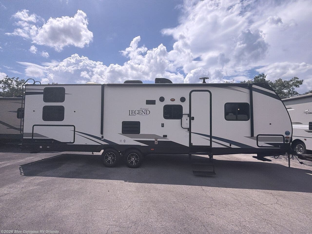 2020 Surveyor Legend 295QBLE by Forest River from Blue Compass RV Orlando in Casselberry, Florida