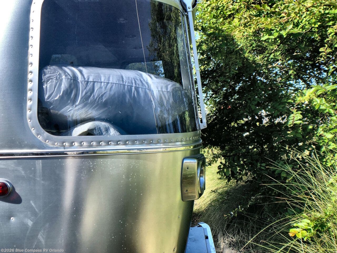 2027 Classic 30RB Twin by Airstream from Blue Compass RV Orlando in Casselberry, Florida
