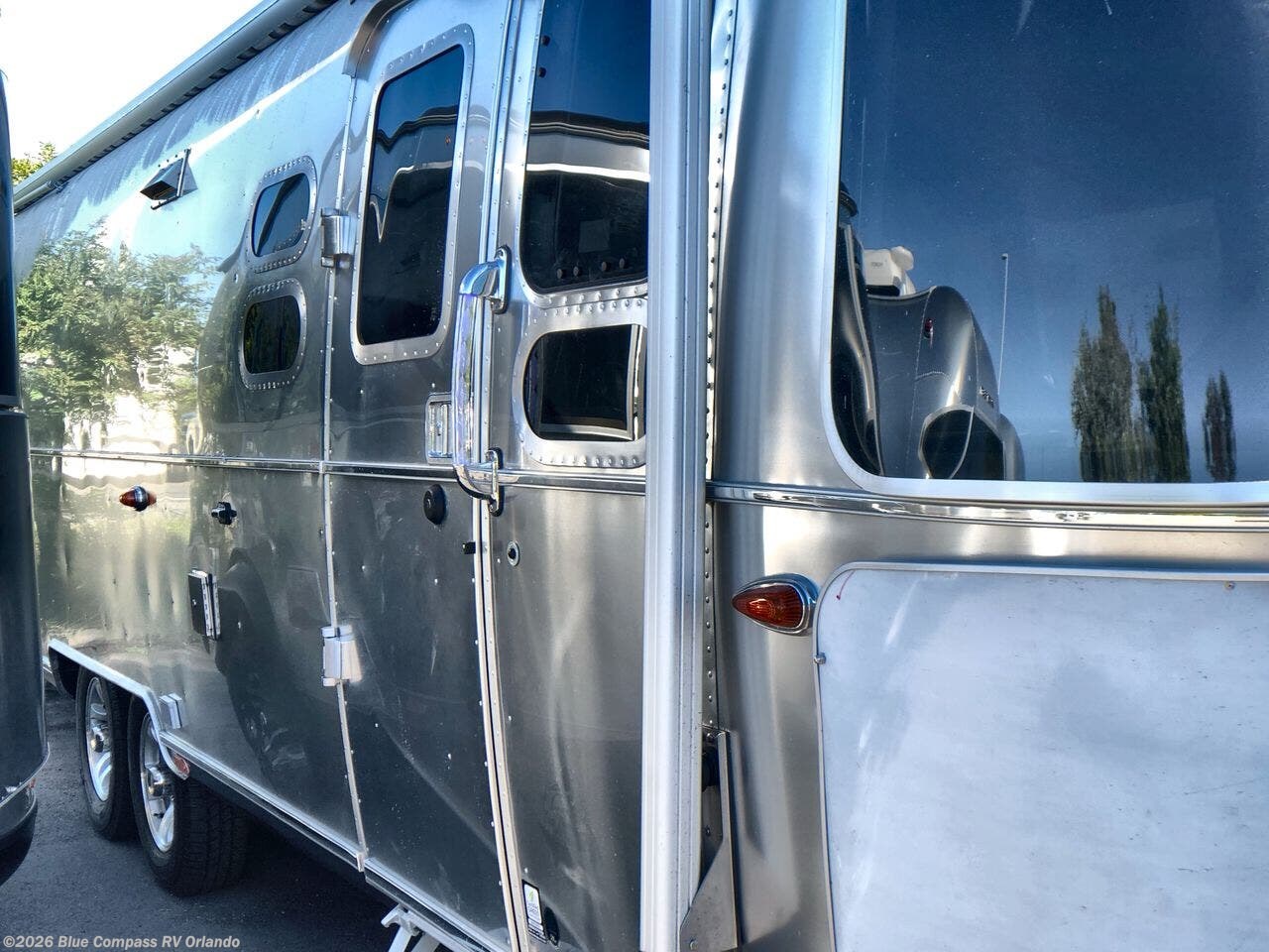 New 2027 Airstream Classic 30RB Twin available in Casselberry, Florida