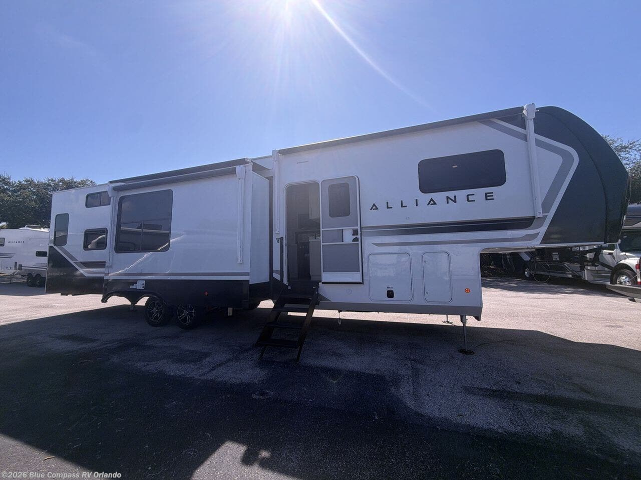 New 2027 Alliance RV Paradigm 395DS available in Casselberry, Florida
