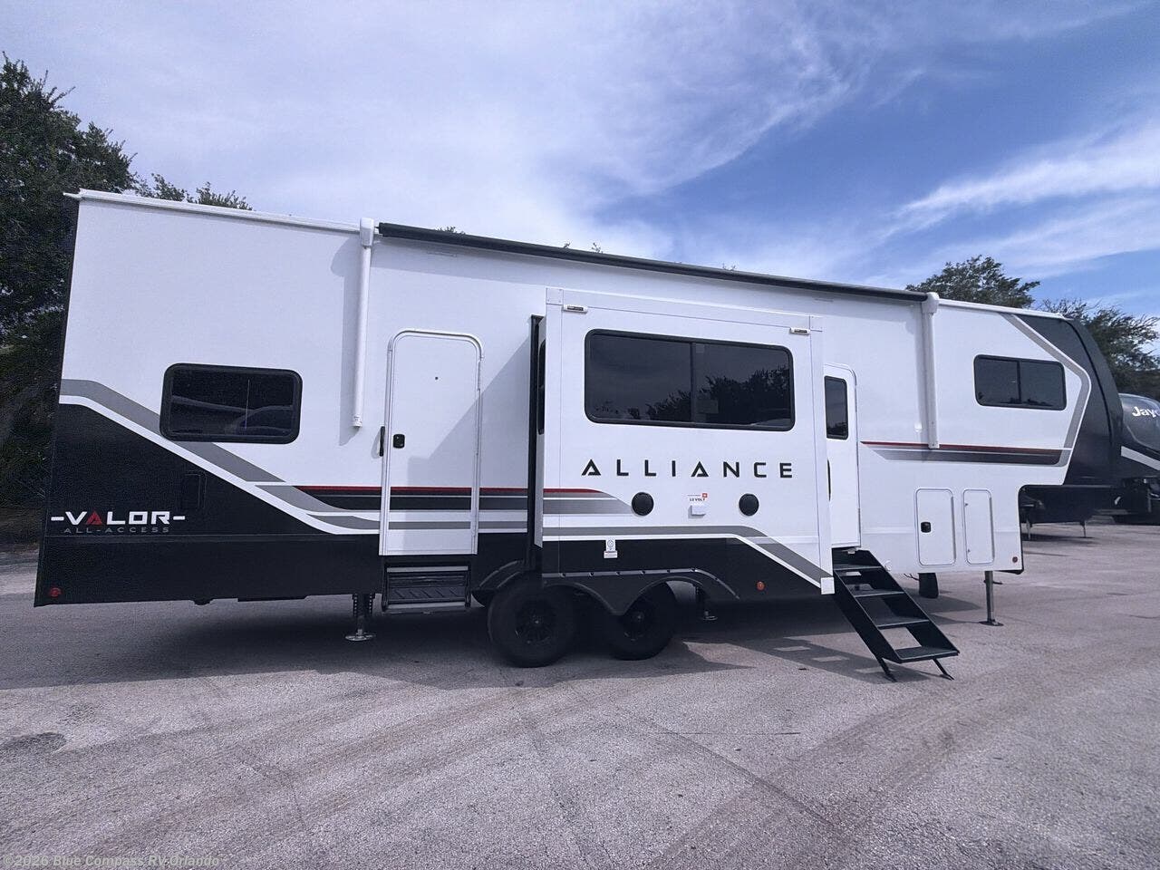 2027 Valor All-Access 32A10 by Alliance RV from Blue Compass RV Orlando in Casselberry, Florida