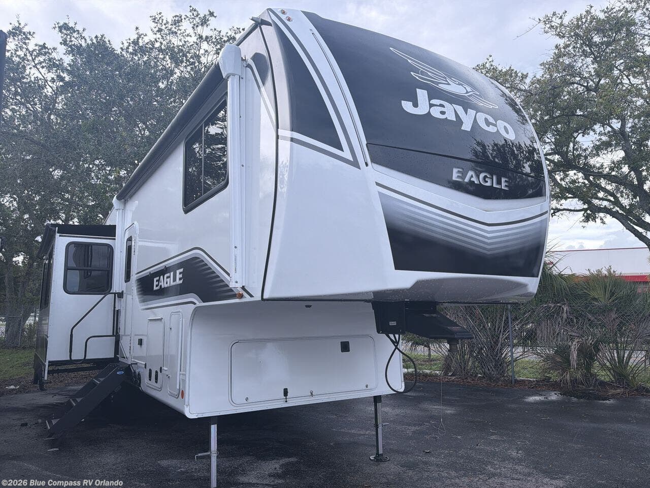 2025 Eagle HT 29RLC by Jayco from Blue Compass RV Orlando in Casselberry, Florida