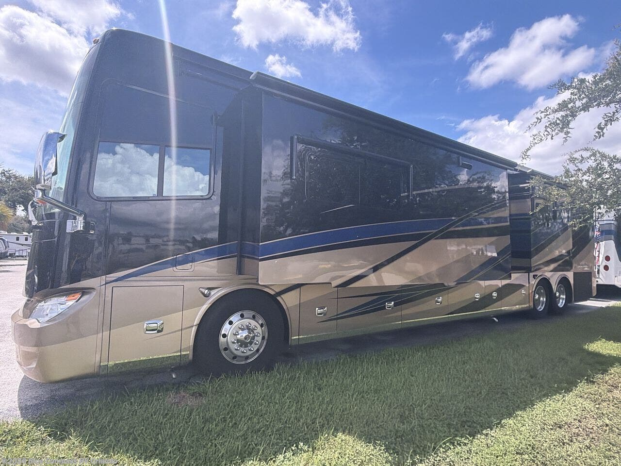 Used 2015 Tiffin Allegro Bus 45 LP available in Casselberry, Florida