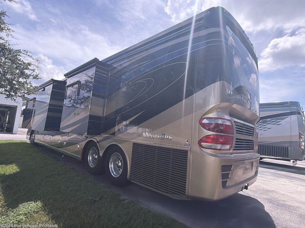 2015 Allegro Bus 45 LP by Tiffin from Blue Compass RV Orlando in Casselberry, Florida