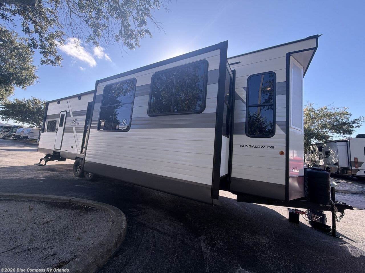 New 2027 Jayco Jay Flight Bungalow 401FLTS available in Casselberry, Florida